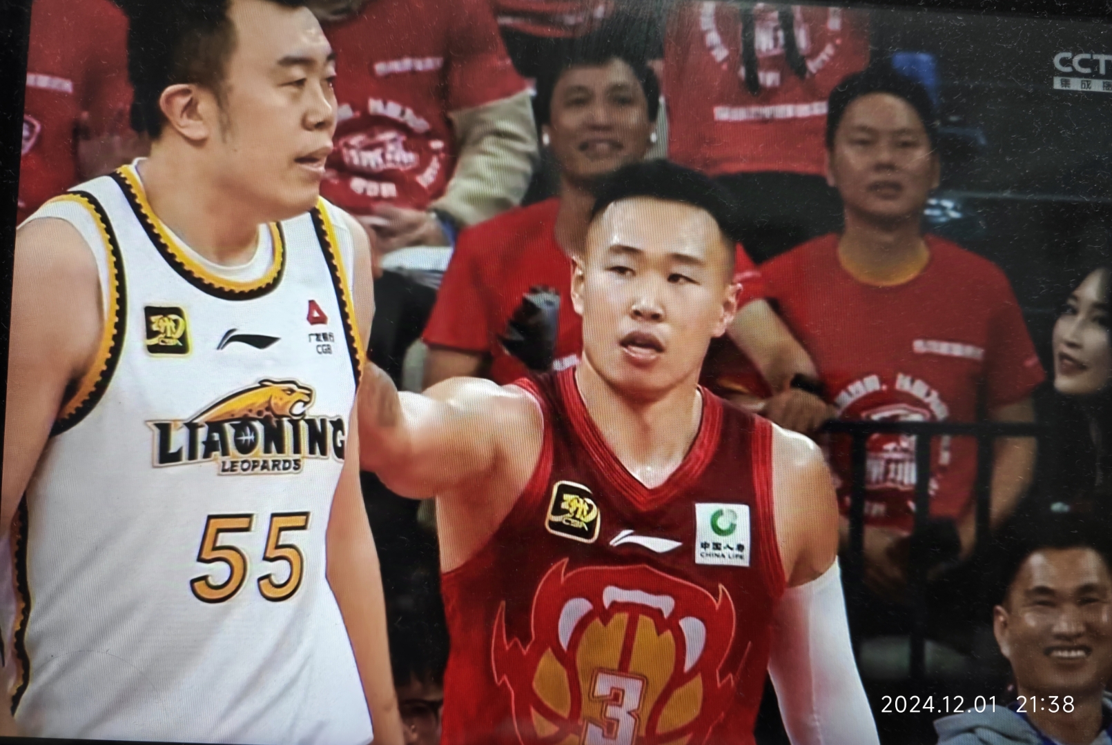 爱游戏官网网页版入口-今晨深圳男篮备战足总杯，再遭质疑细节曝光，话题不断，医务组通报恢复的简单介绍